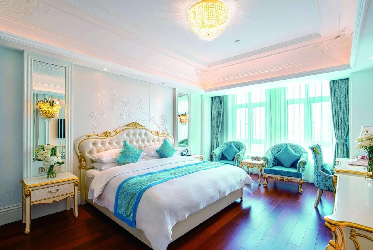 Wyndham Grand Kunming East Hotell Exteriör bild