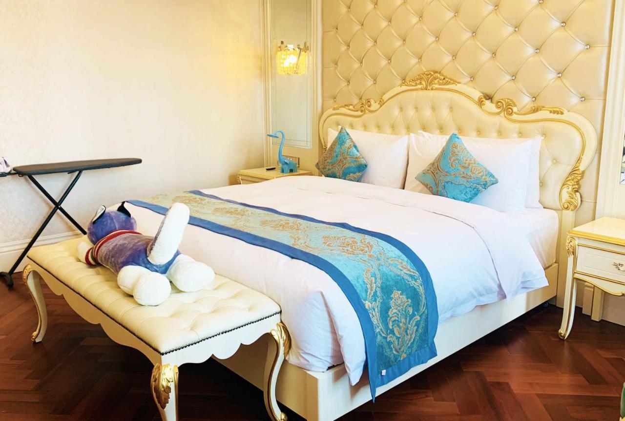 Wyndham Grand Kunming East Hotell Exteriör bild
