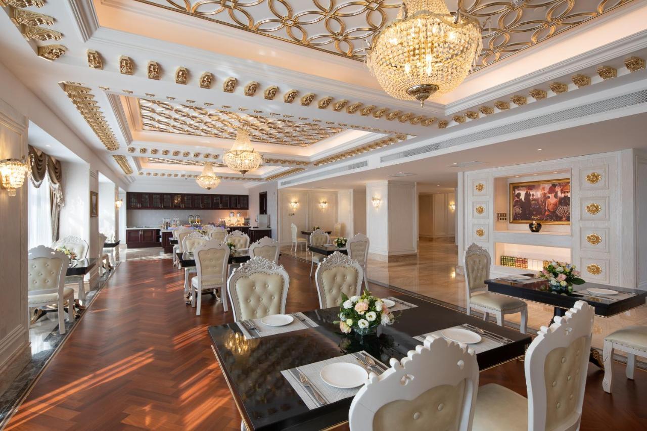 Wyndham Grand Kunming East Hotell Exteriör bild