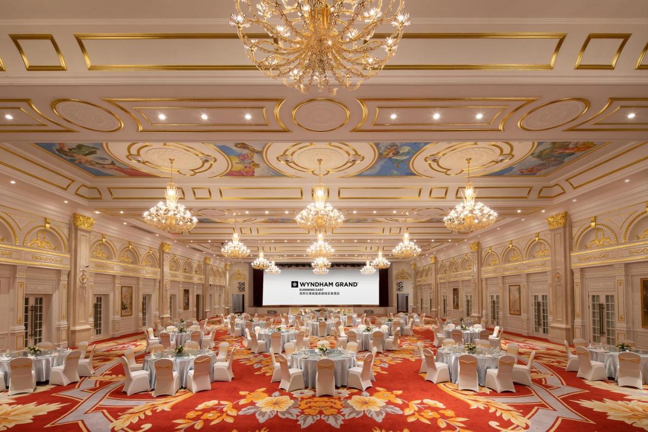 Wyndham Grand Kunming East Hotell Exteriör bild