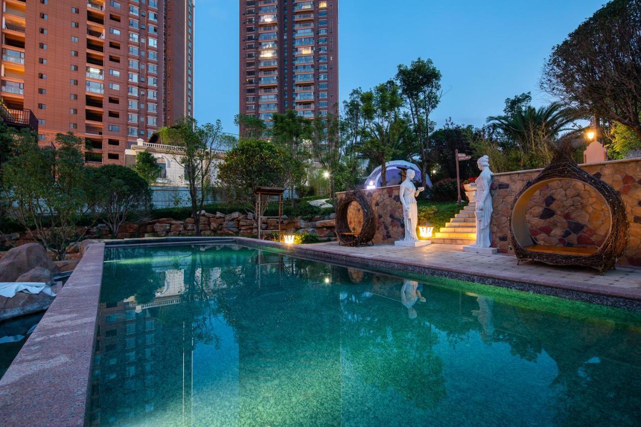 Wyndham Grand Kunming East Hotell Exteriör bild